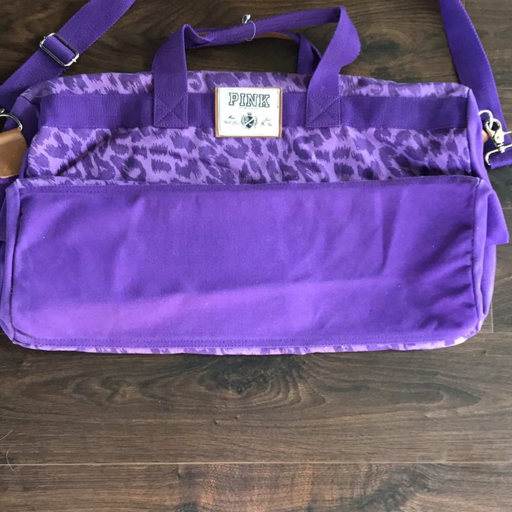 Vintage Victoria’s Secret PINK leopard duffle bag - Picture 9 of 15